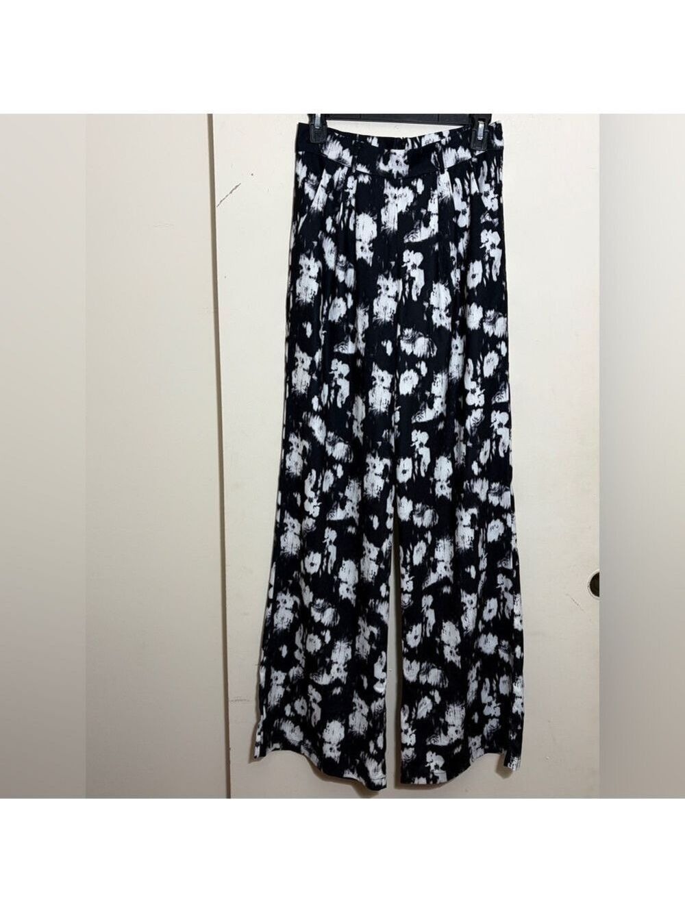 Bebe Sheer Black Floral Wide Leg Palazzo Pants Size 4